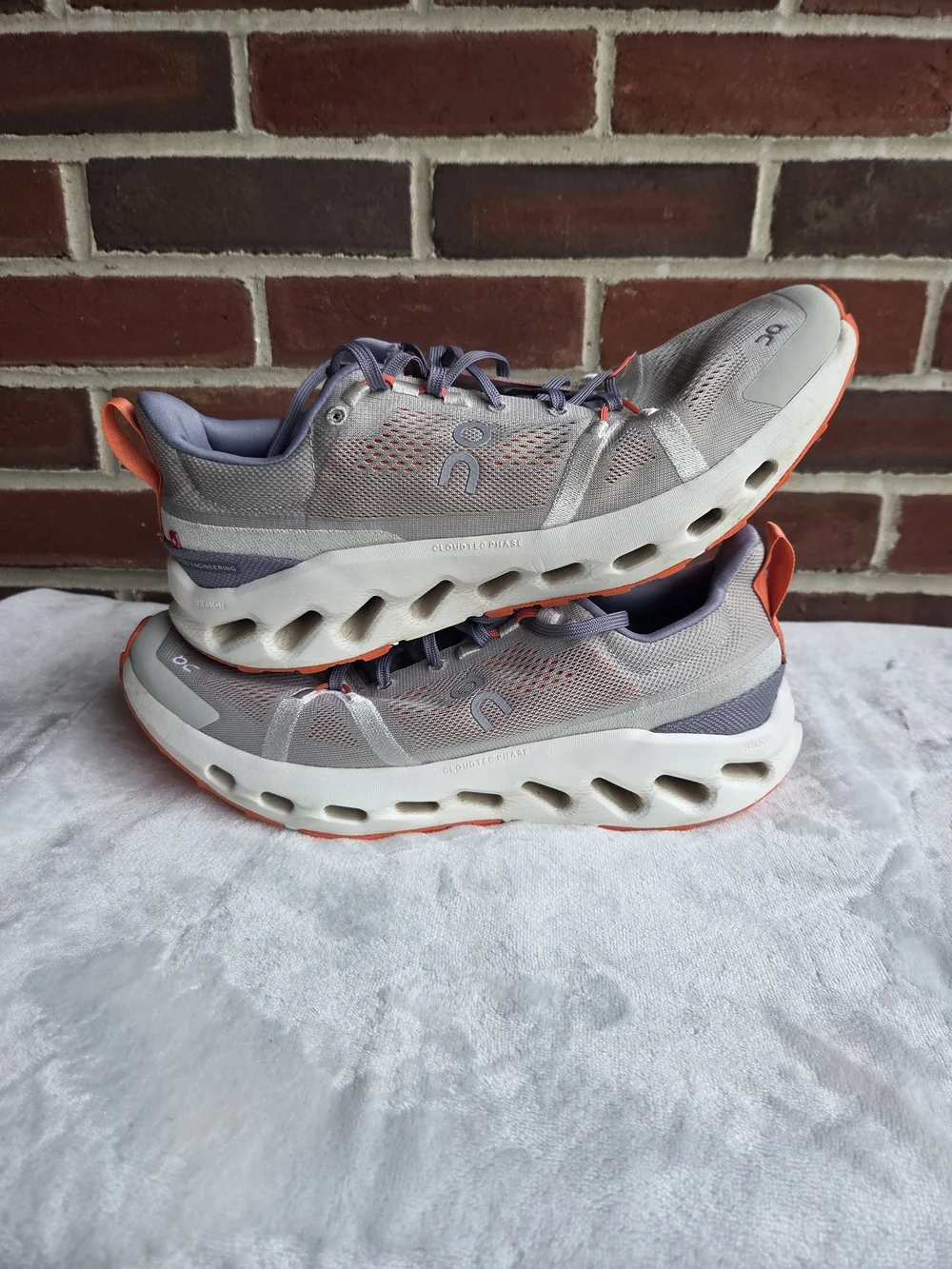 On Running Cloudsurfer Next Men's 11 Gray Orange Running Shoes EU 45 Road Sneake